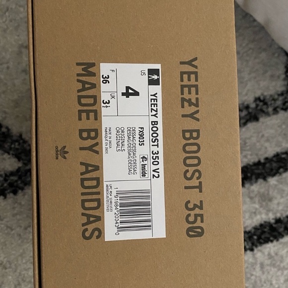 Yeezy 350 Boost - Desert Sage - Size 4 men - Picture 7 of 7